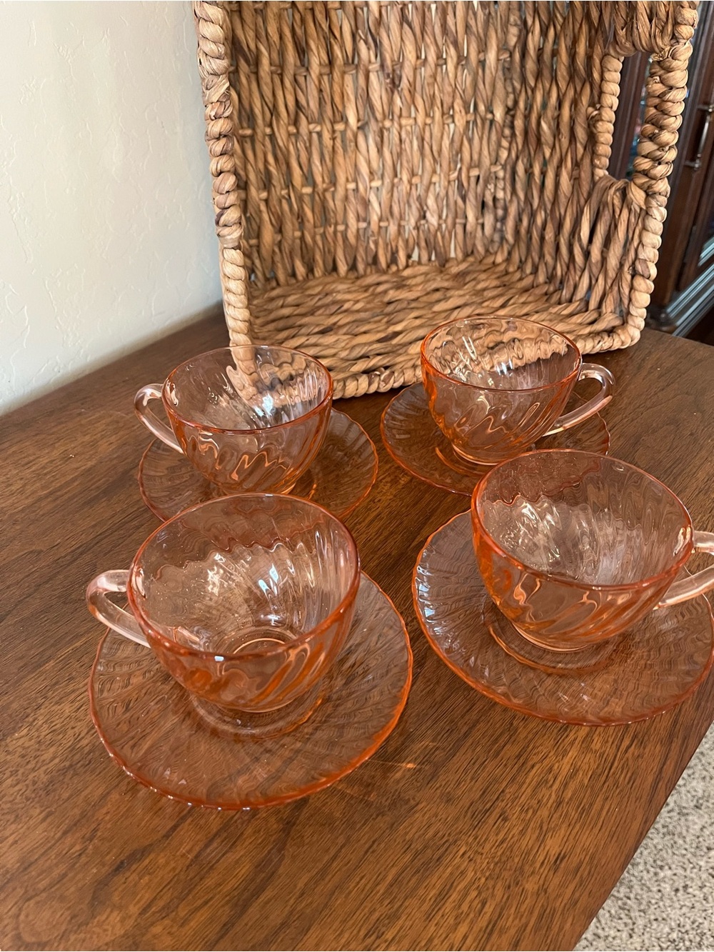 Vintage Arcoroc Pink Swirl Glass Tea Cups & Saucers - Set of 4